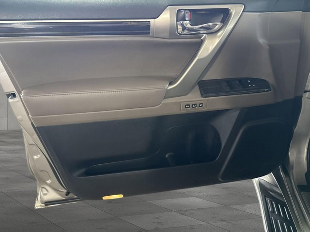 Certified 2020 Lexus GX 460 Premium w/ Premium Package AWD/4WD image 8
