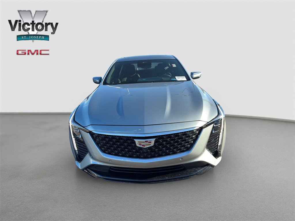 Used 2025 Cadillac CT5 Premium Luxury image 2