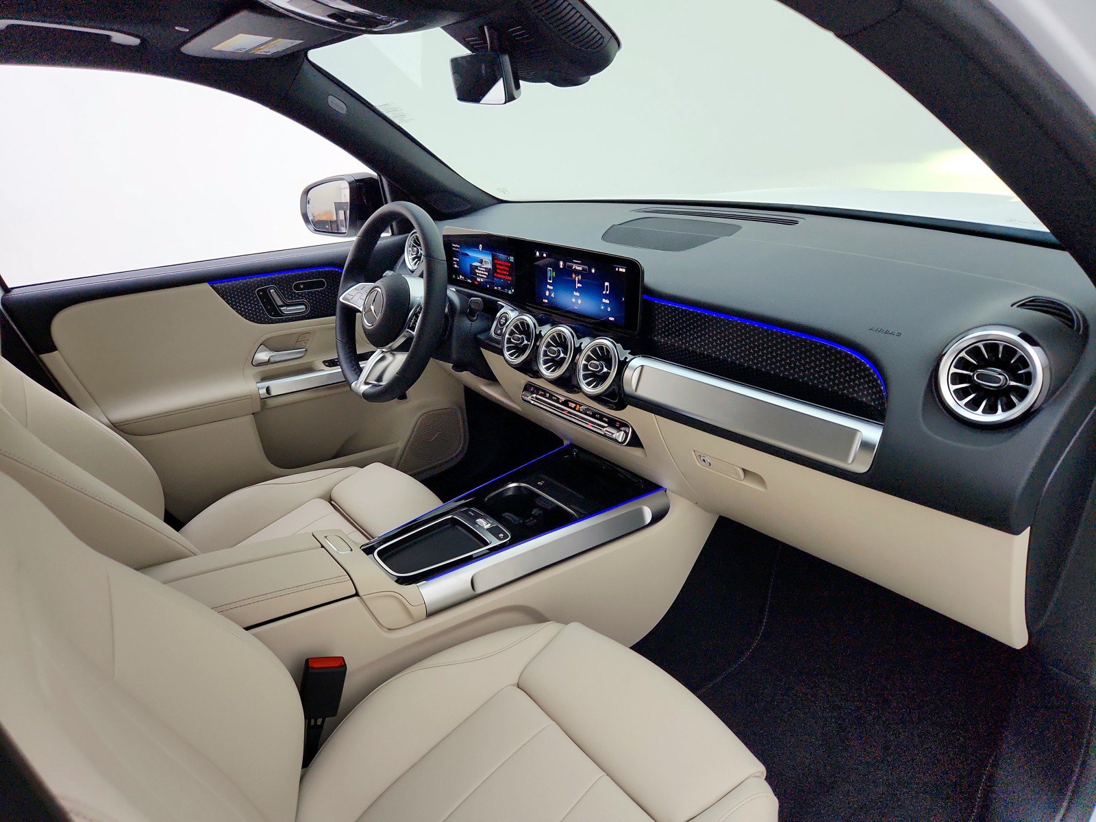 New 2026 Mercedes-Benz GLB 250 image 19