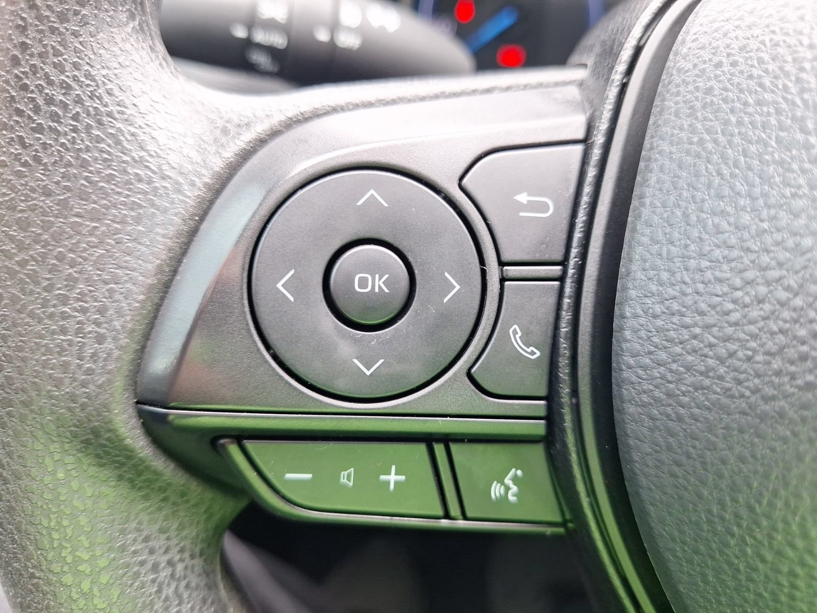 Used 2024 Toyota RAV4 AWD Hybrid image 22