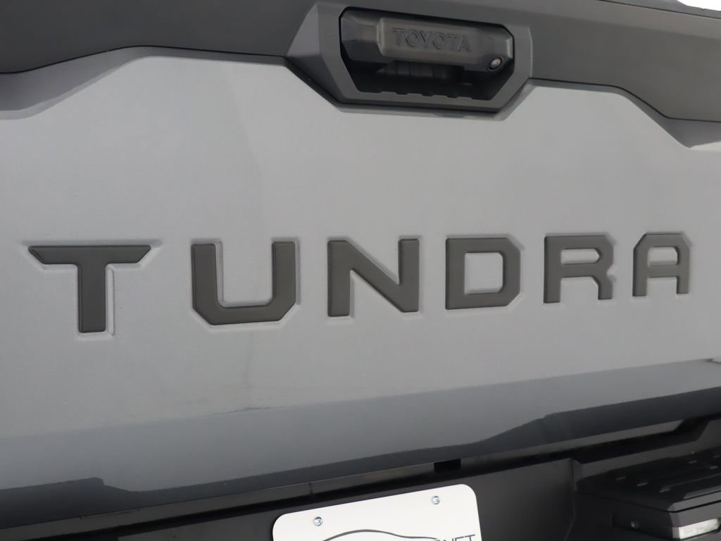 Used 2023 Toyota Tundra SR5 w/ SR5 Convenience Package AWD/4WD image 14