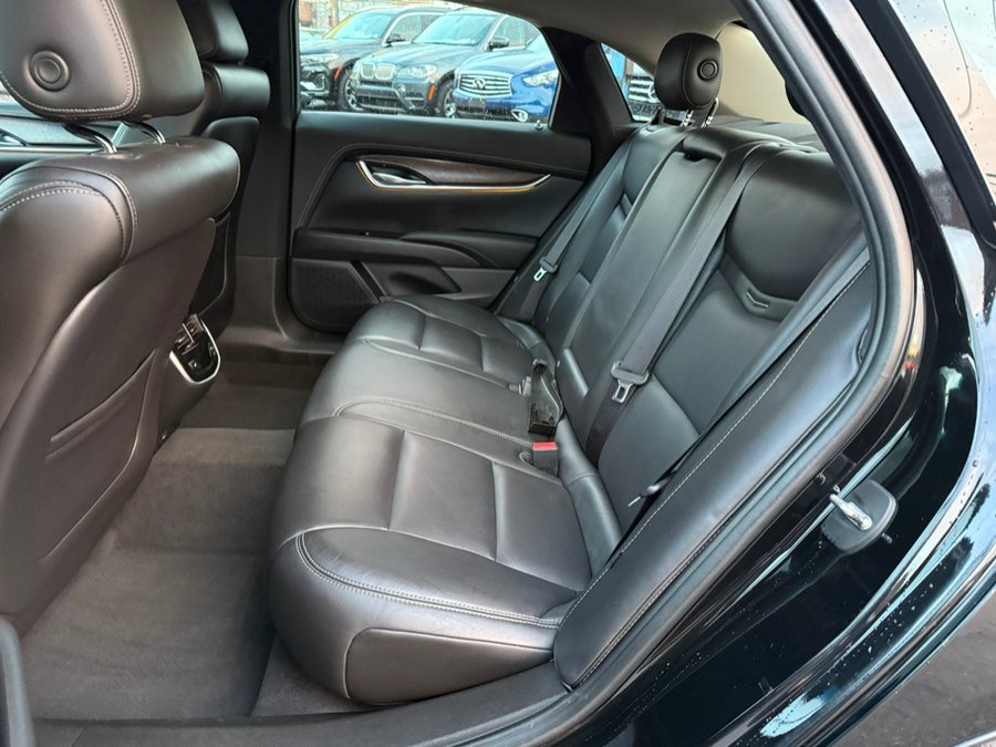 Used 2019 Cadillac XTS Luxury image 9