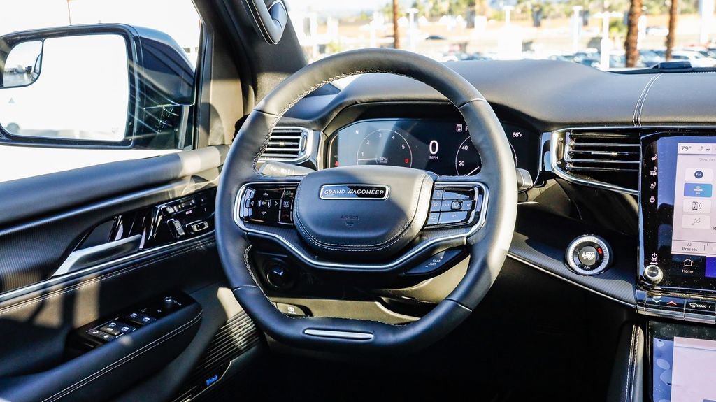 New 2026 Jeep Grand Wagoneer L Summit w/ Premium Group III AWD/4WD image 18