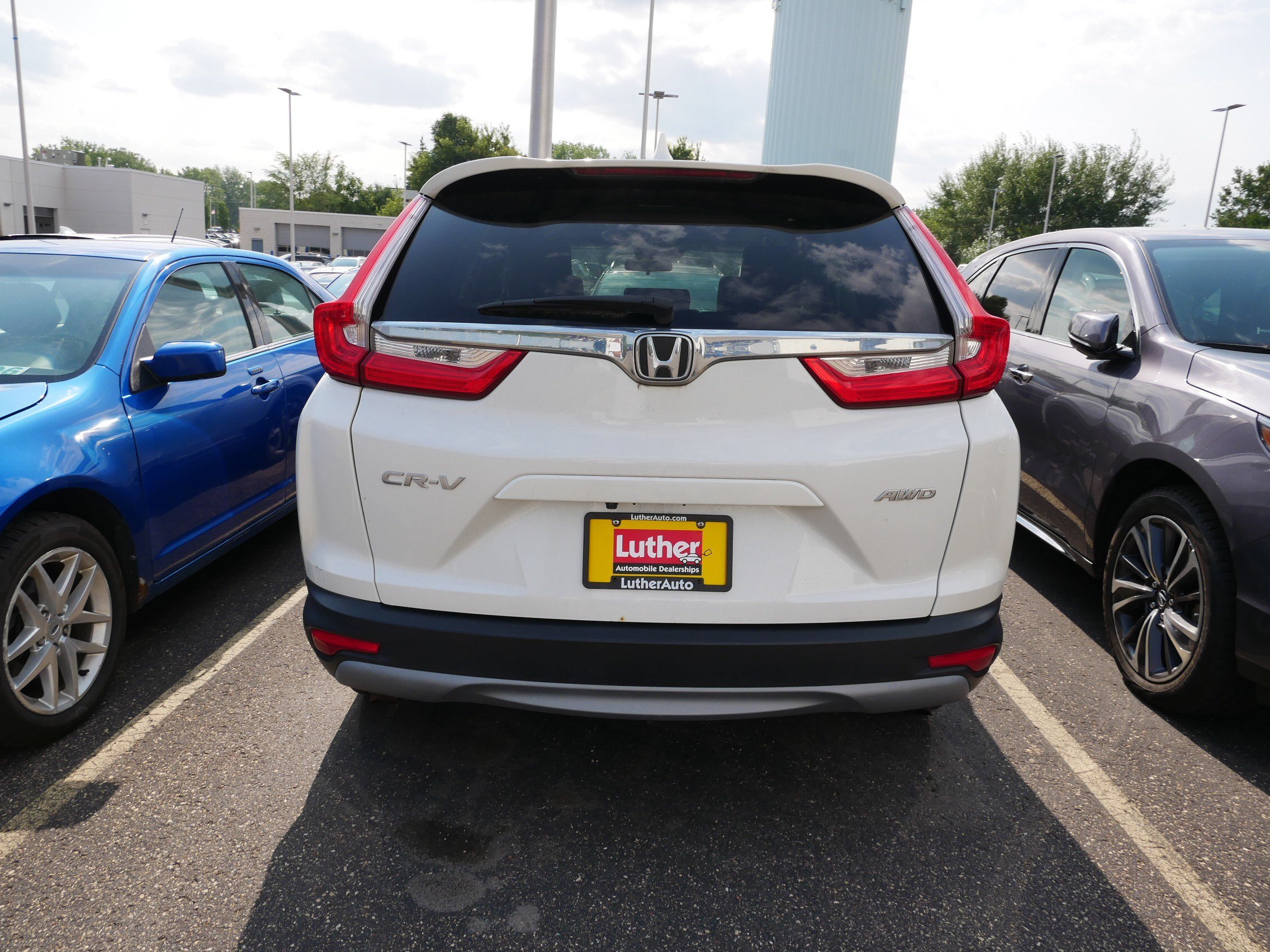 Used 2018 Honda CR-V EX image 4