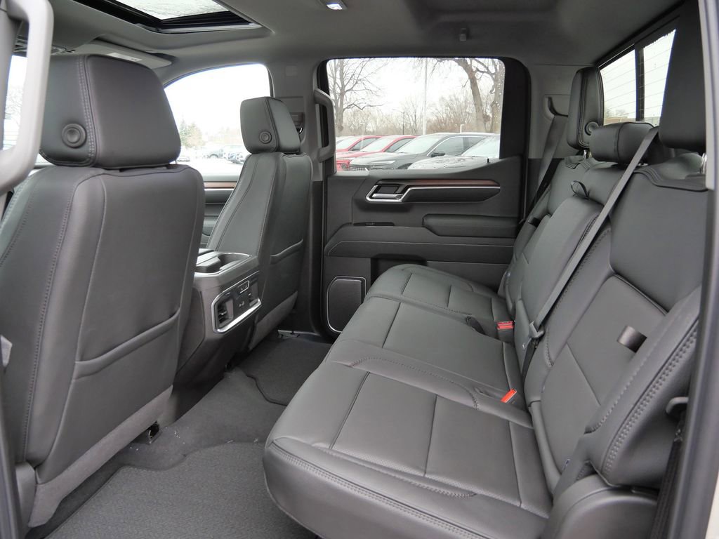 New 2026 GMC Sierra 1500 Denali w/ Denali Reserve Package image 5
