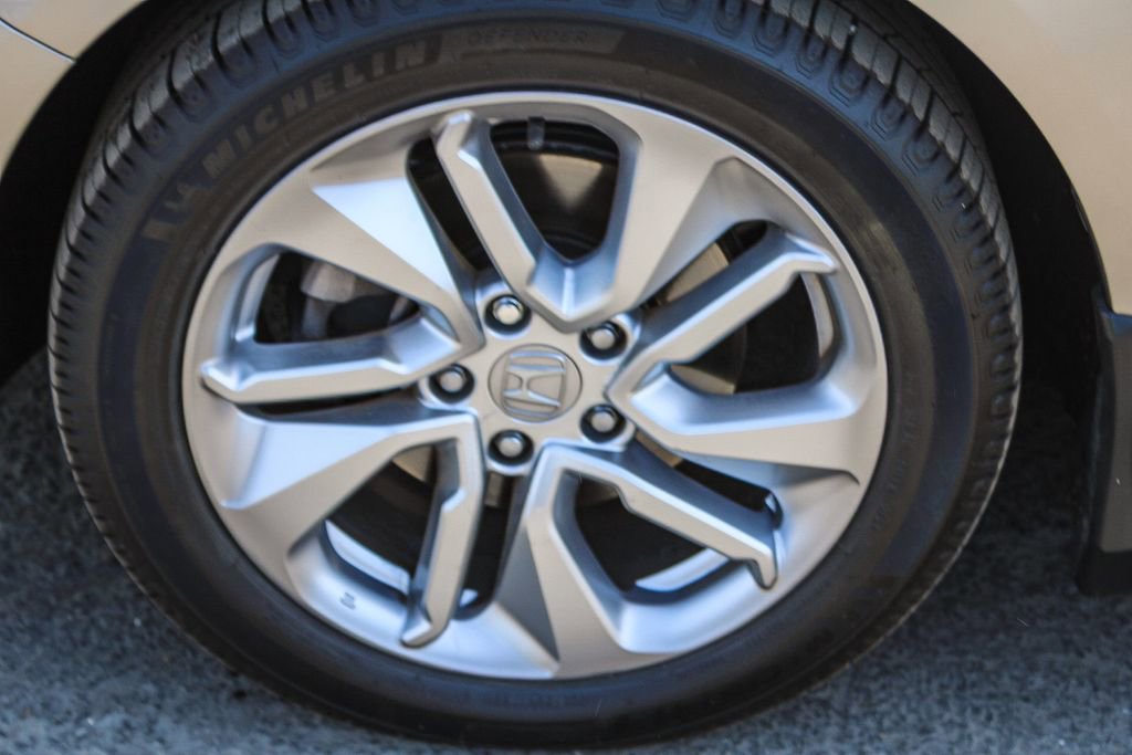 Used 2019 Honda Accord LX image 10