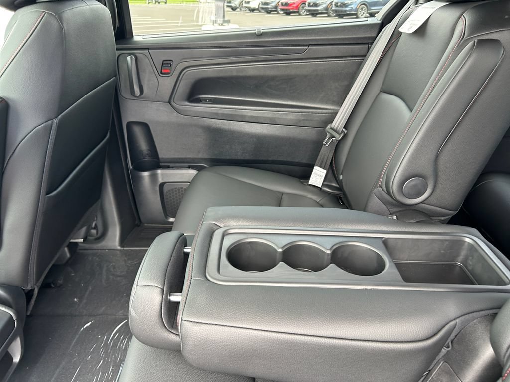 New 2026 Honda Odyssey Sport-L image 17