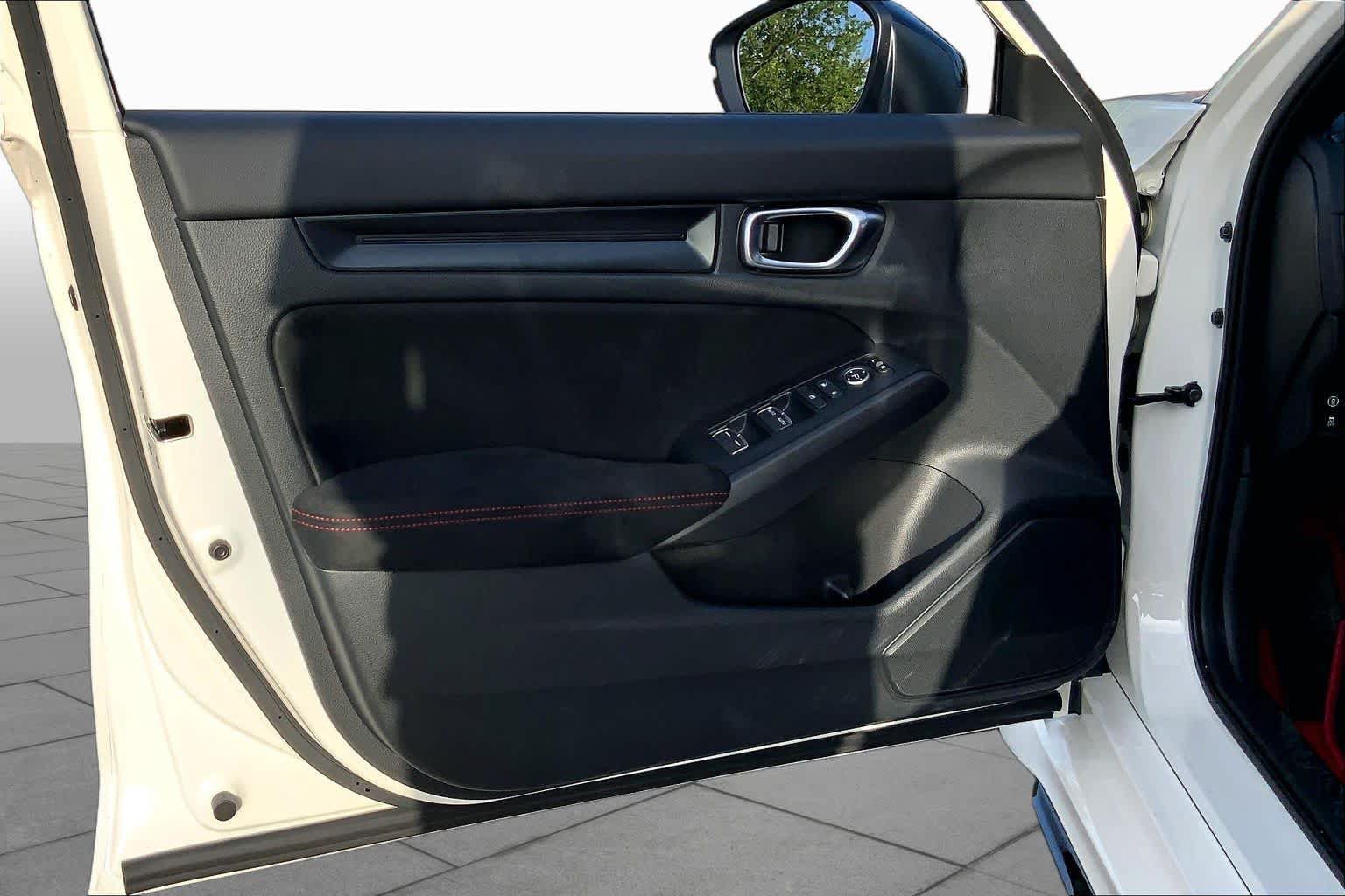 Used 2025 Honda Civic Type R image 21