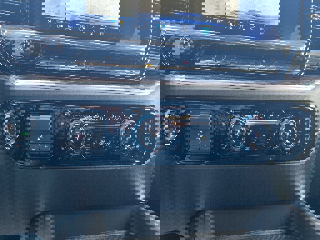 New 2026 Chevrolet Silverado 2500 LT w/ Trail Boss Package image 37