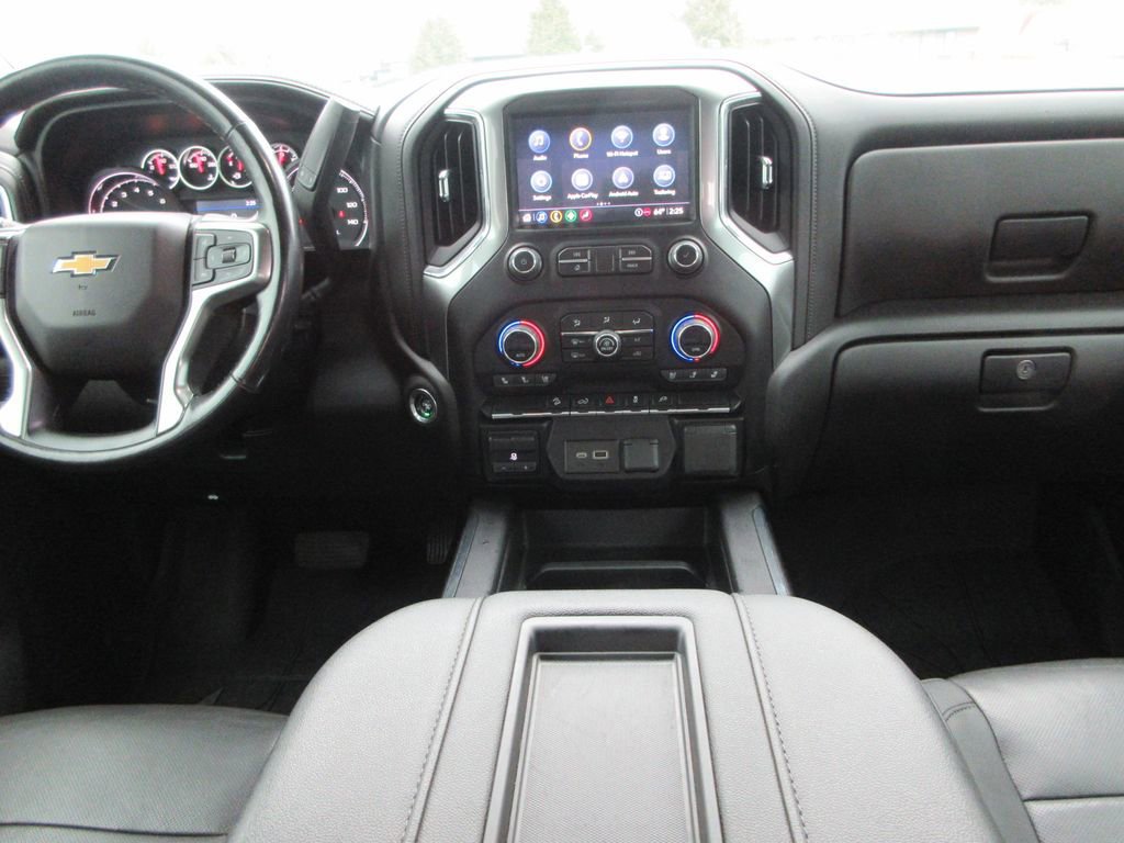 Certified 2022 Chevrolet Silverado 3500 LTZ w/ LTZ Convenience Package image 19