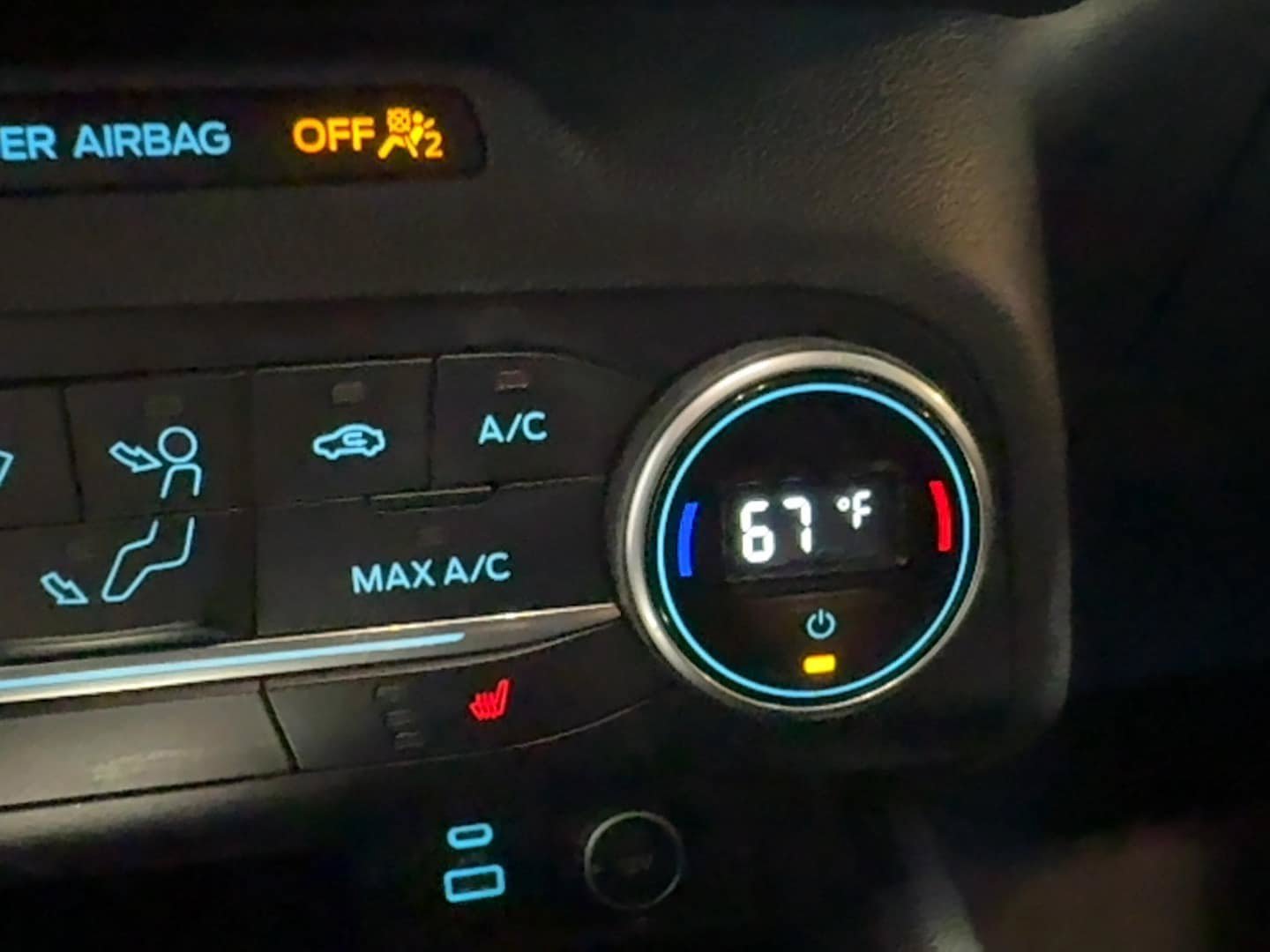 Used 2020 Ford Escape SE FWD image 25