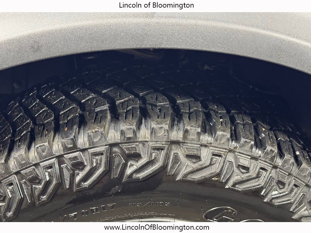 Used 2023 Ford Bronco Badlands w/ Sasquatch Package image 12