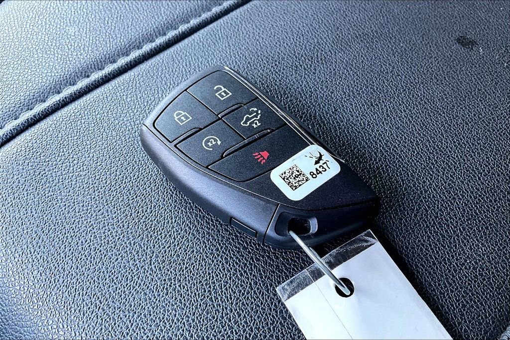 Used 2024 Chevrolet Silverado 2500 LT w/ Midnight Edition image 13