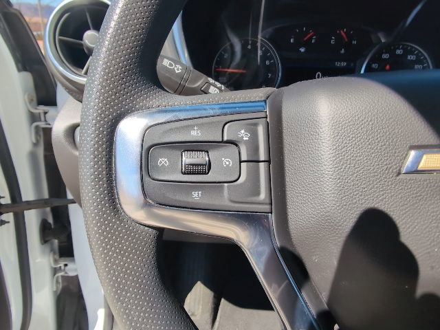 Used 2025 Chevrolet Blazer LT AWD/4WD image 16