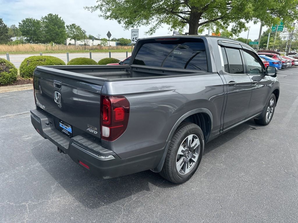 Used 2017 Honda Ridgeline RTL-T image 3