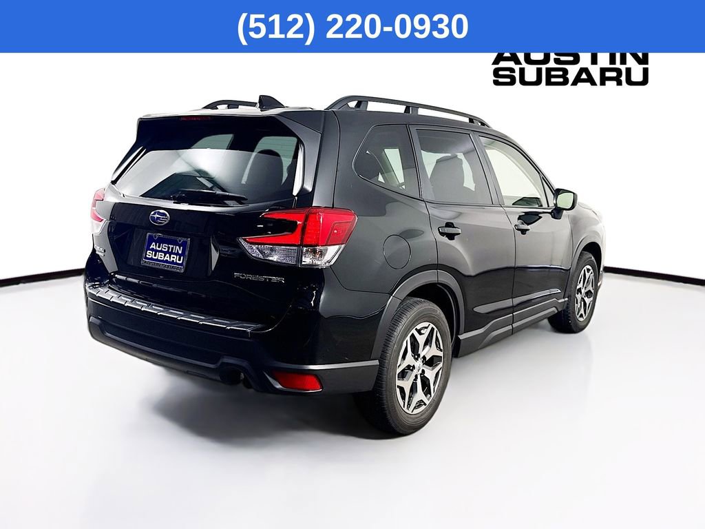 Certified 2023 Subaru Forester Premium image 8