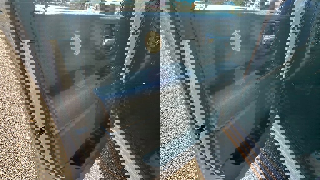 New 2026 Chevrolet Silverado 2500 Custom w/ Custom Value Package image 11