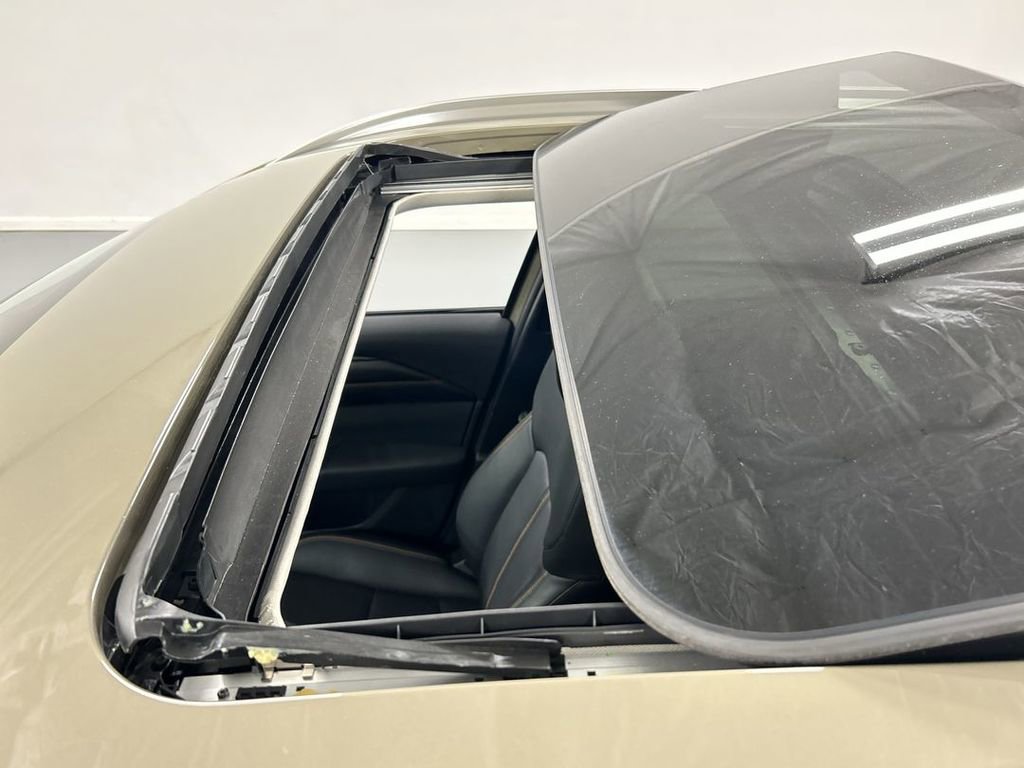 Certified 2024 MAZDA CX-50 AWD 2.5 Turbo w/ Weather Package image 19