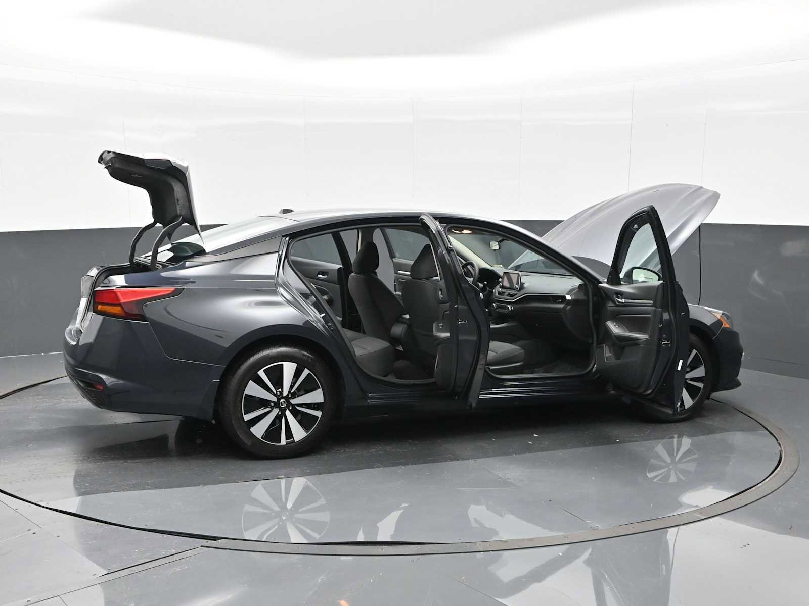 Used 2022 Nissan Altima 2.5 SV image 38