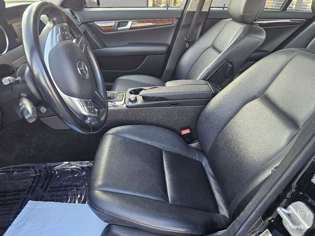 Used 2012 Mercedes-Benz C 300 4MATIC Sedan image 15