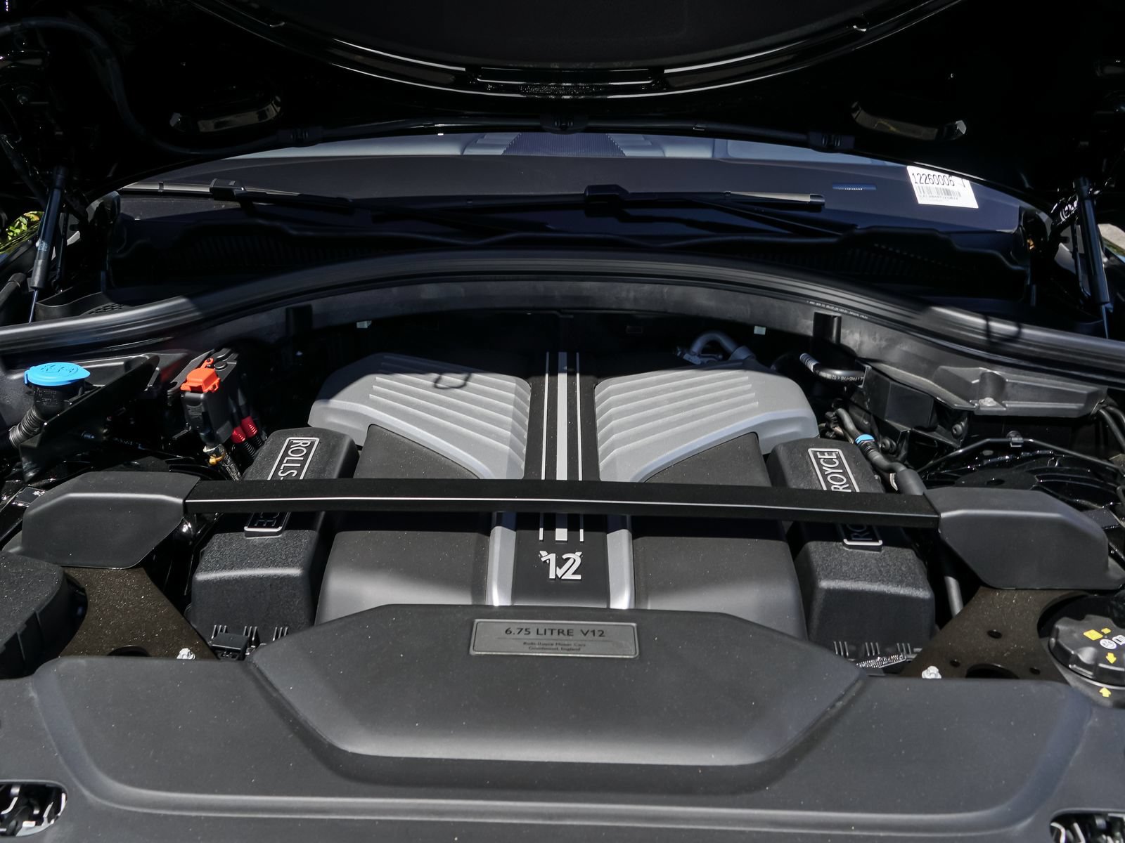 New 2026 Rolls-Royce Cullinan AWD/4WD image 38