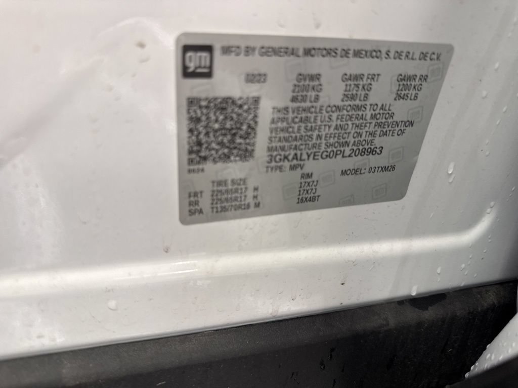 Used 2023 GMC Terrain AT4 w/ Tech Package AWD/4WD image 10