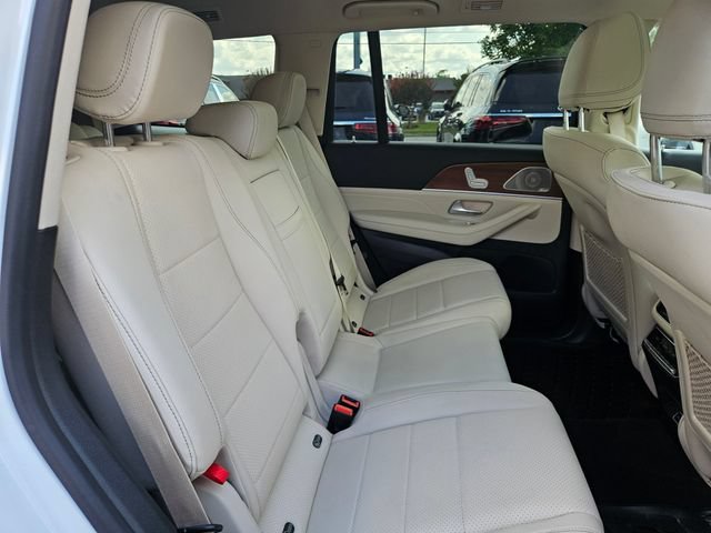 Used 2026 Mercedes-Benz GLS 450 4MATIC image 47