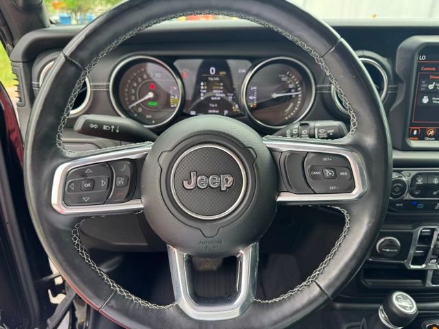 Used 2021 Jeep Wrangler Unlimited Sahara w/ Dual Top Group image 29