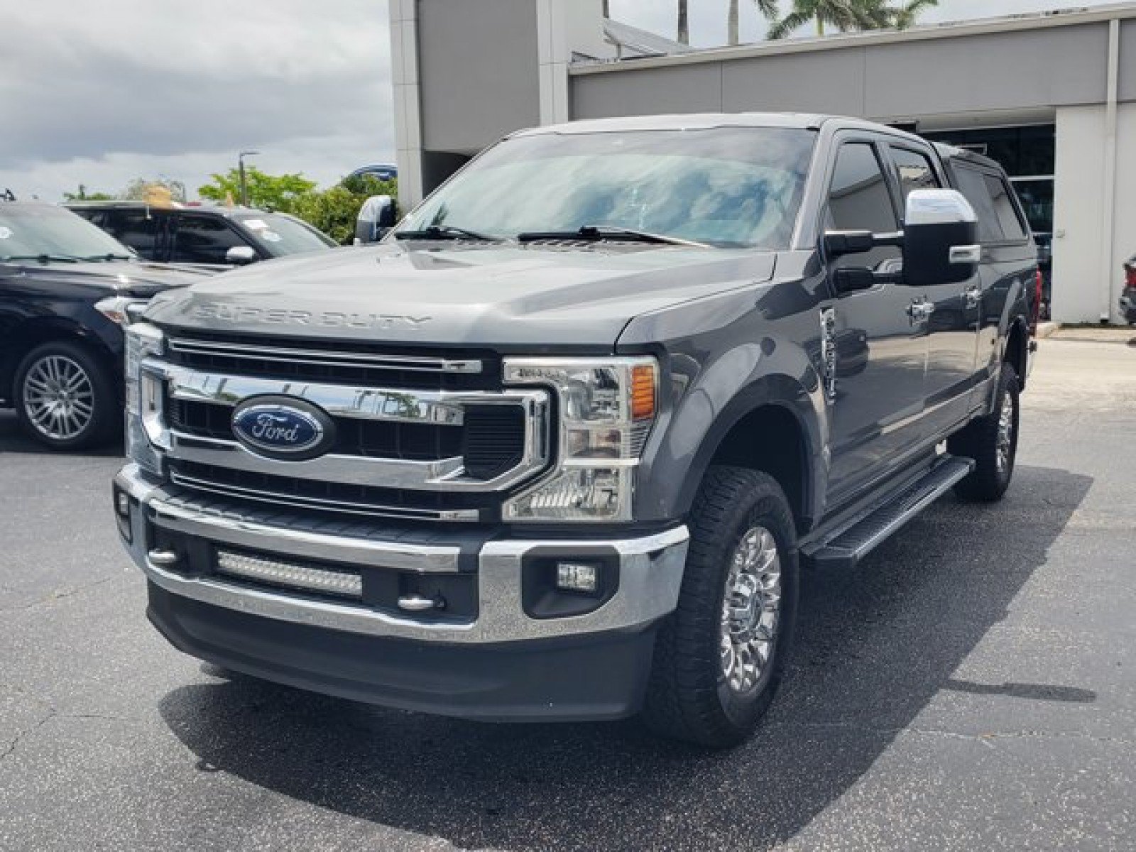 Certified 2021 Ford F250 XLT w/ XLT Premium Package AWD/4WD image 3