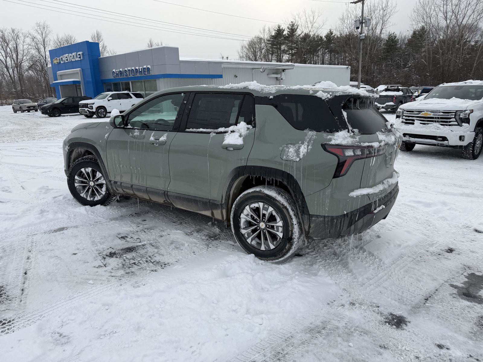 New 2026 Chevrolet Equinox LT image 3