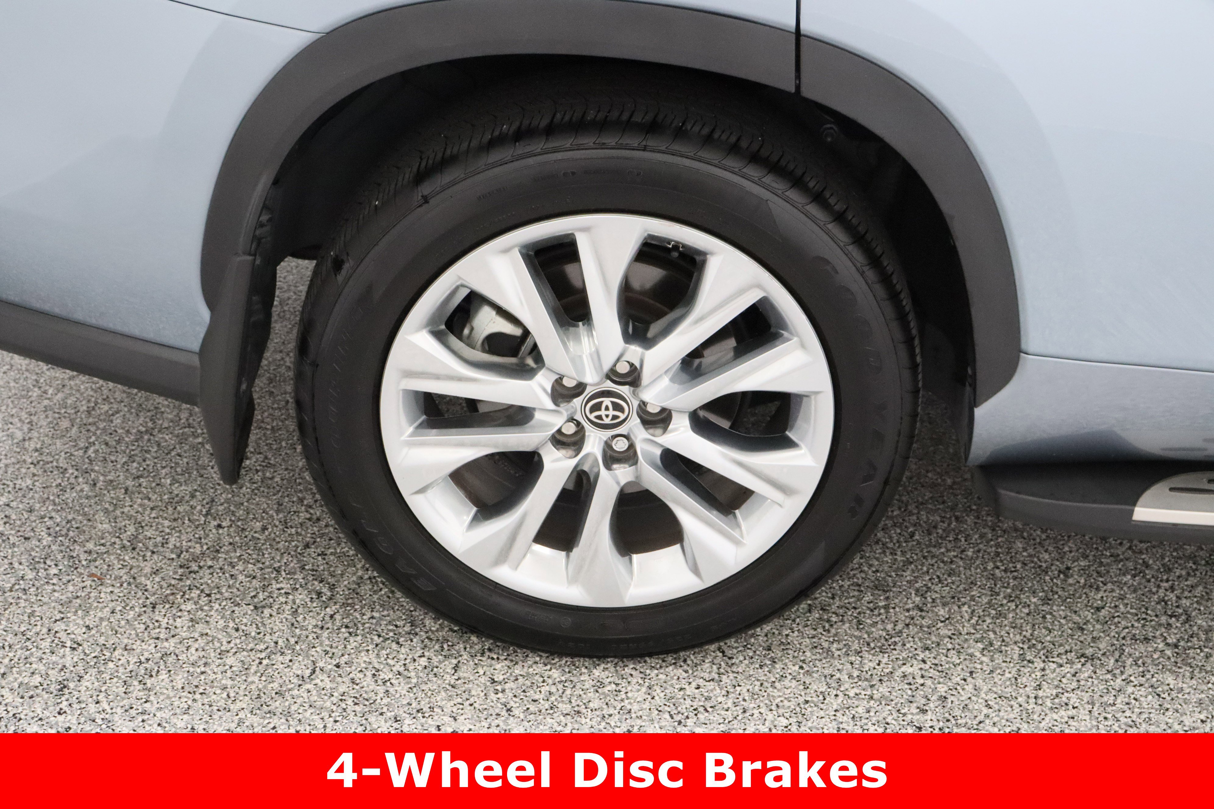 Used 2023 Toyota Highlander Limited image 6