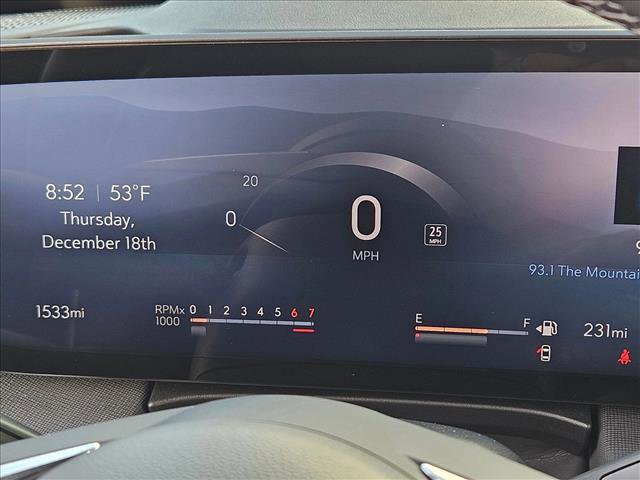 Used 2025 Buick Enclave Sport Touring image 11