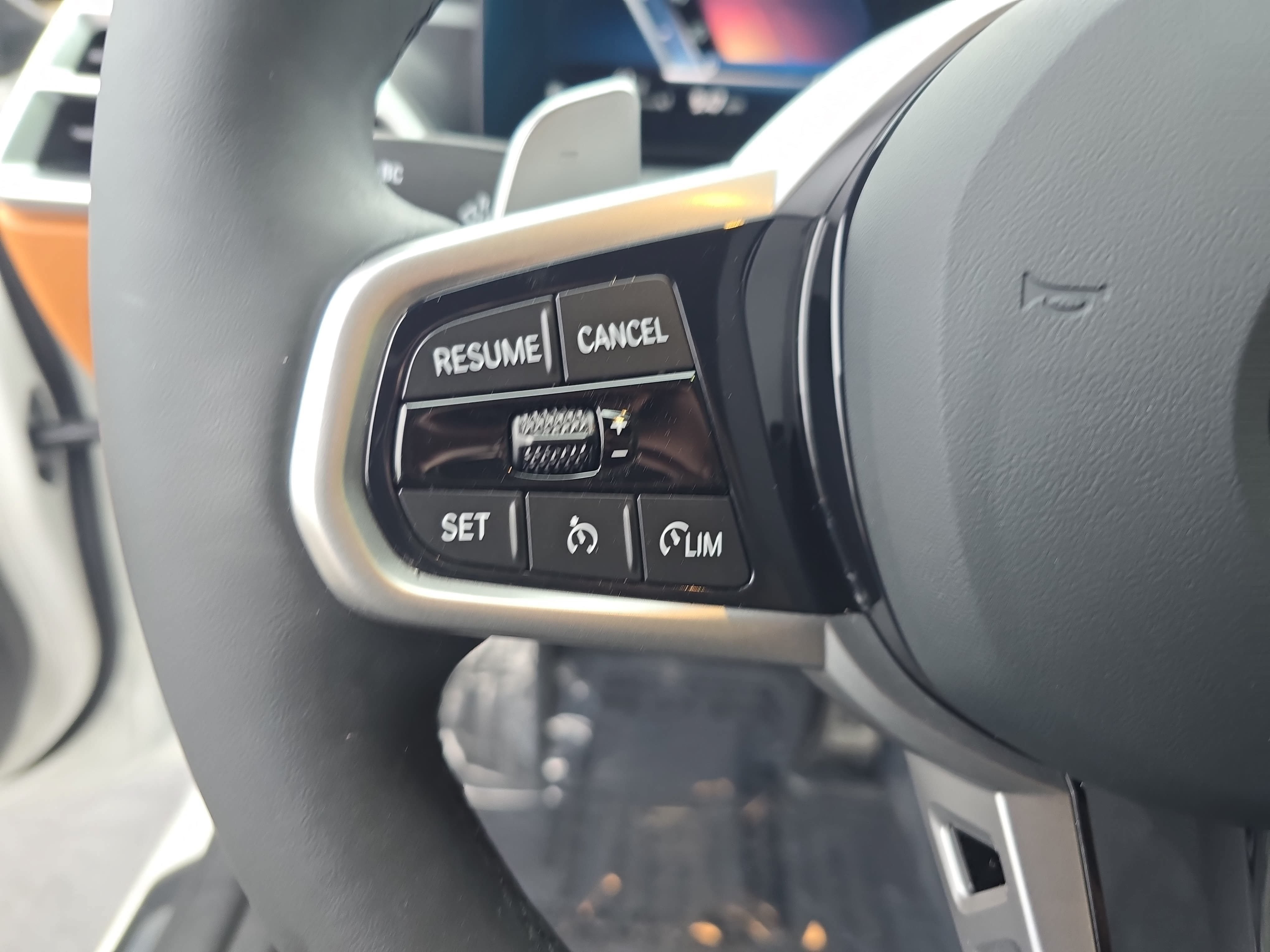 Used 2026 BMW 430i Coupe w/ M Sport Package RWD image 16