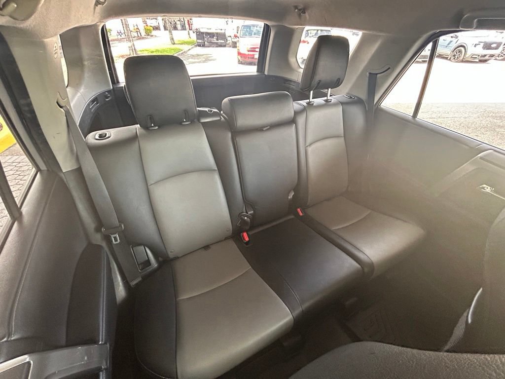 Used 2020 Toyota 4Runner SR5 Premium AWD/4WD image 29