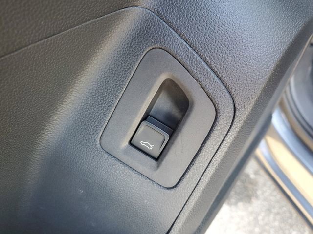 Certified 2023 Volkswagen Atlas SE image 17