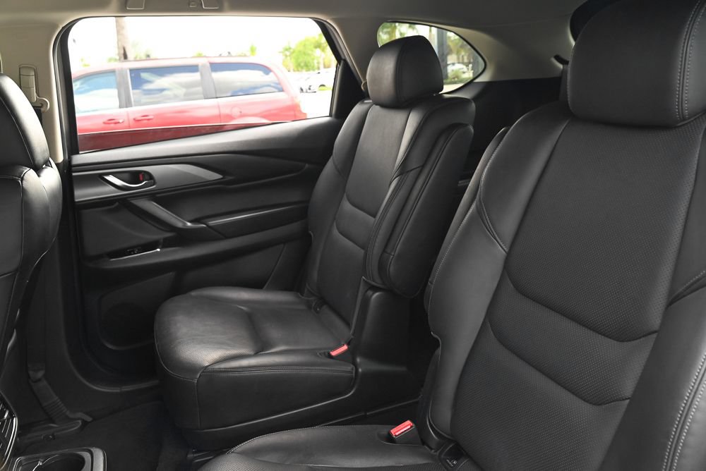 Certified 2023 MAZDA CX-9 Touring AWD/4WD image 16