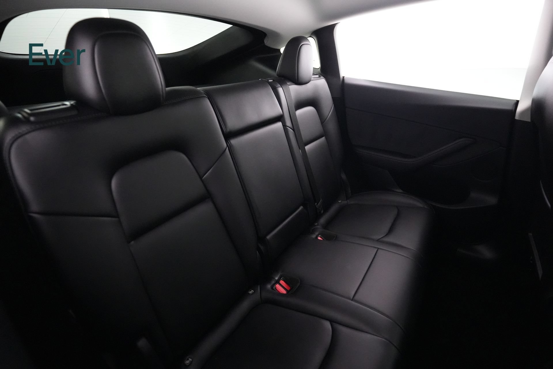 Used 2024 Tesla Model Y Performance AWD/4WD image 5