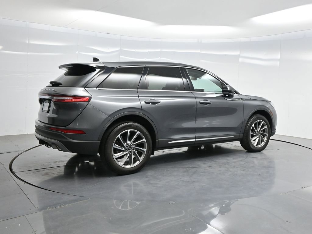Used 2023 Lincoln Corsair FWD w/ Equipment Group 101A image 38