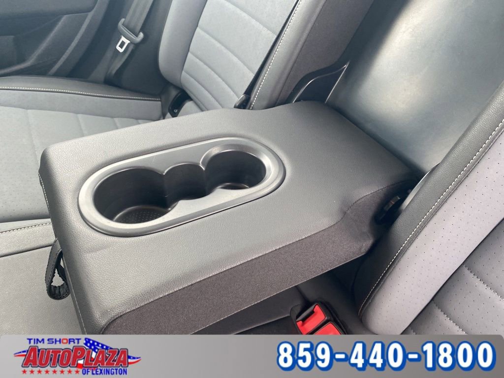 Used 2025 Volkswagen Jetta SE image 44