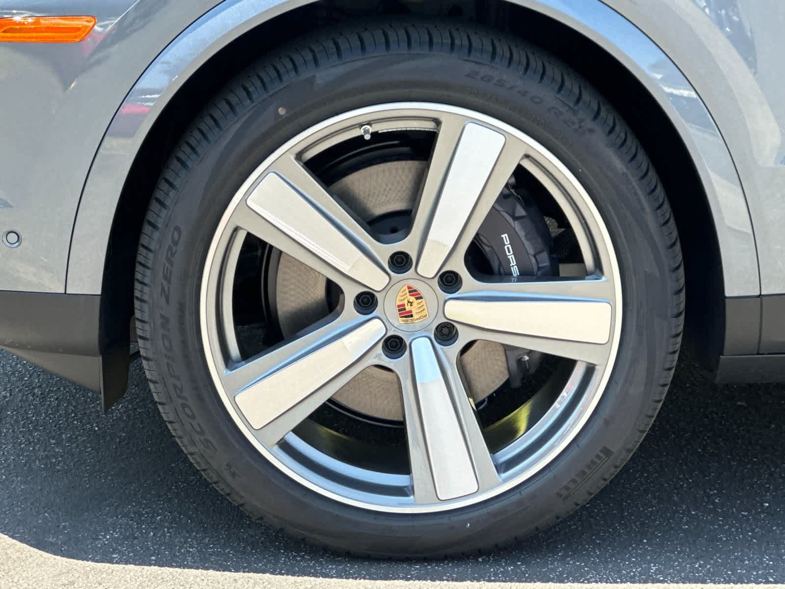 New 2026 Porsche Cayenne Coupe AWD/4WD image 31