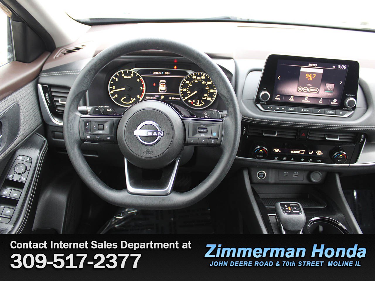 Used 2023 Nissan Rogue SV image 11