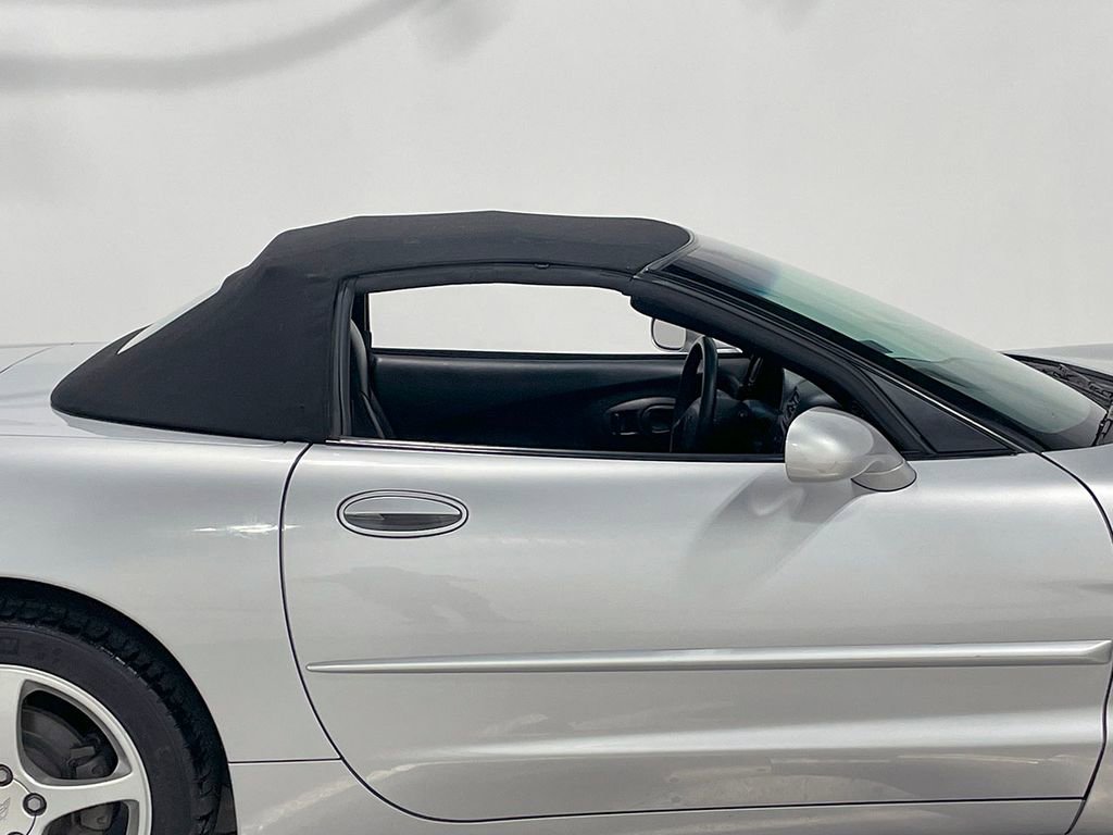 Used 2000 Chevrolet Corvette Convertible w/ Performance Handling Pkg image 67