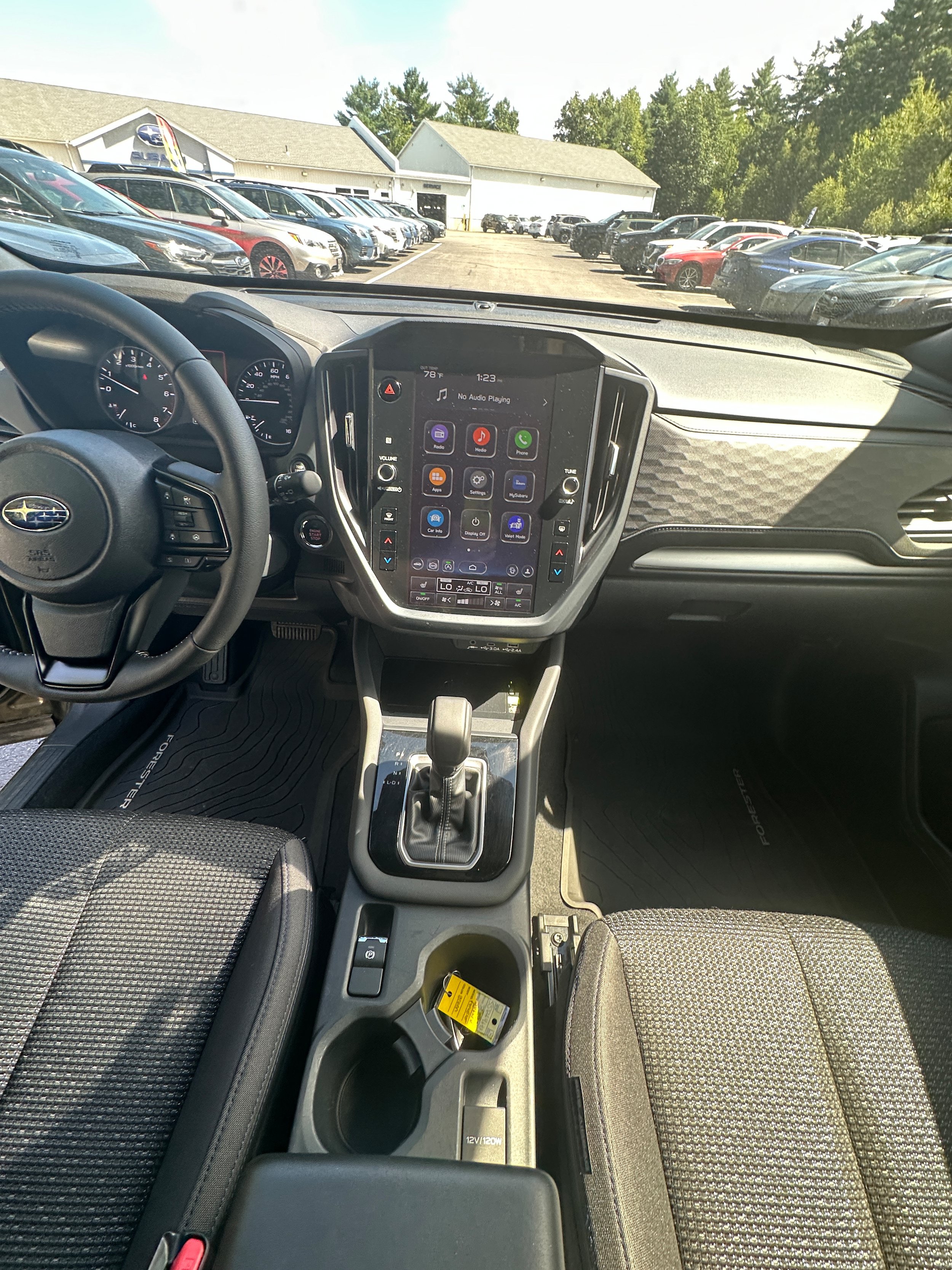 Used 2025 Subaru Forester Premium AWD/4WD image 20
