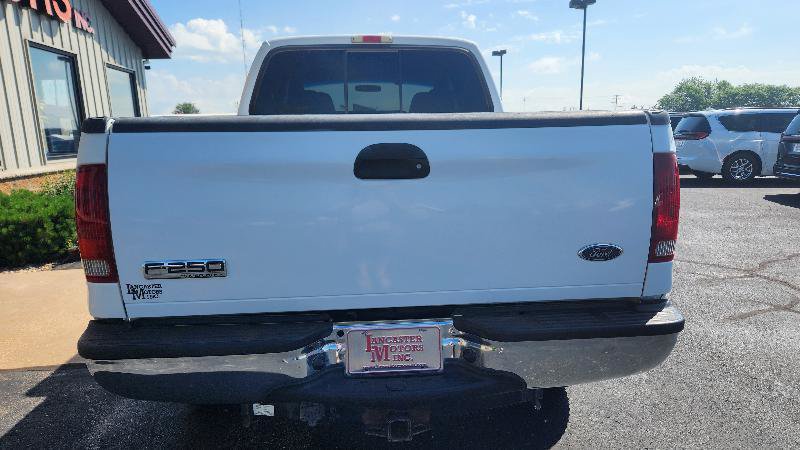 Used 2006 Ford F250 4x4 Crew Cab Super Duty image 6
