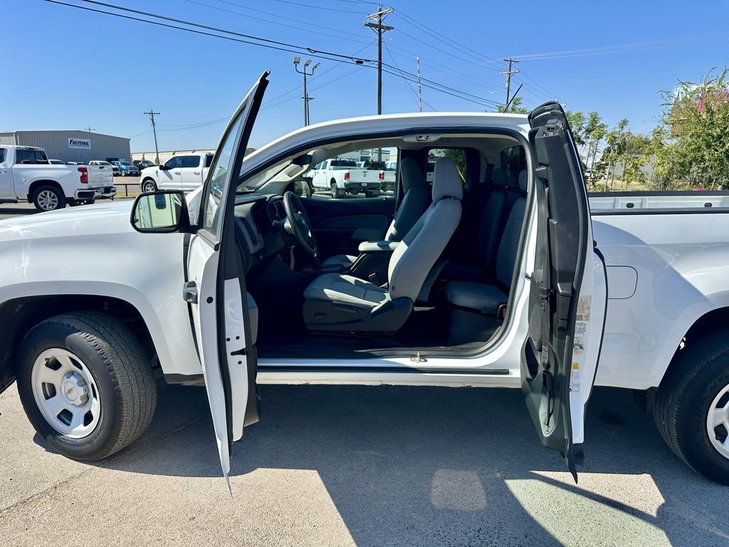 Used 2022 Chevrolet Colorado W/T image 12