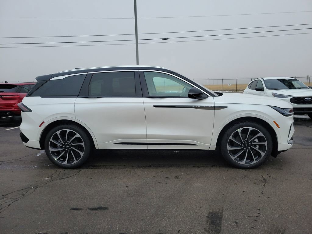 New 2026 Lincoln Nautilus Black Label AWD/4WD image 3