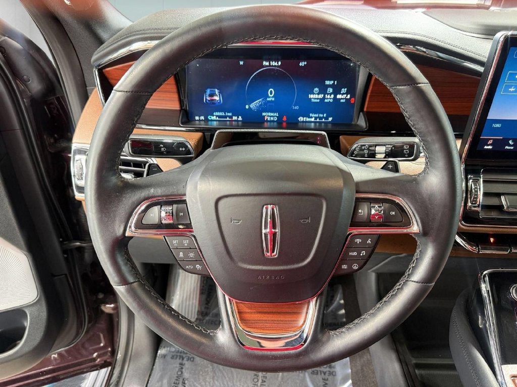 Certified 2023 Lincoln Navigator Reserve AWD/4WD image 19