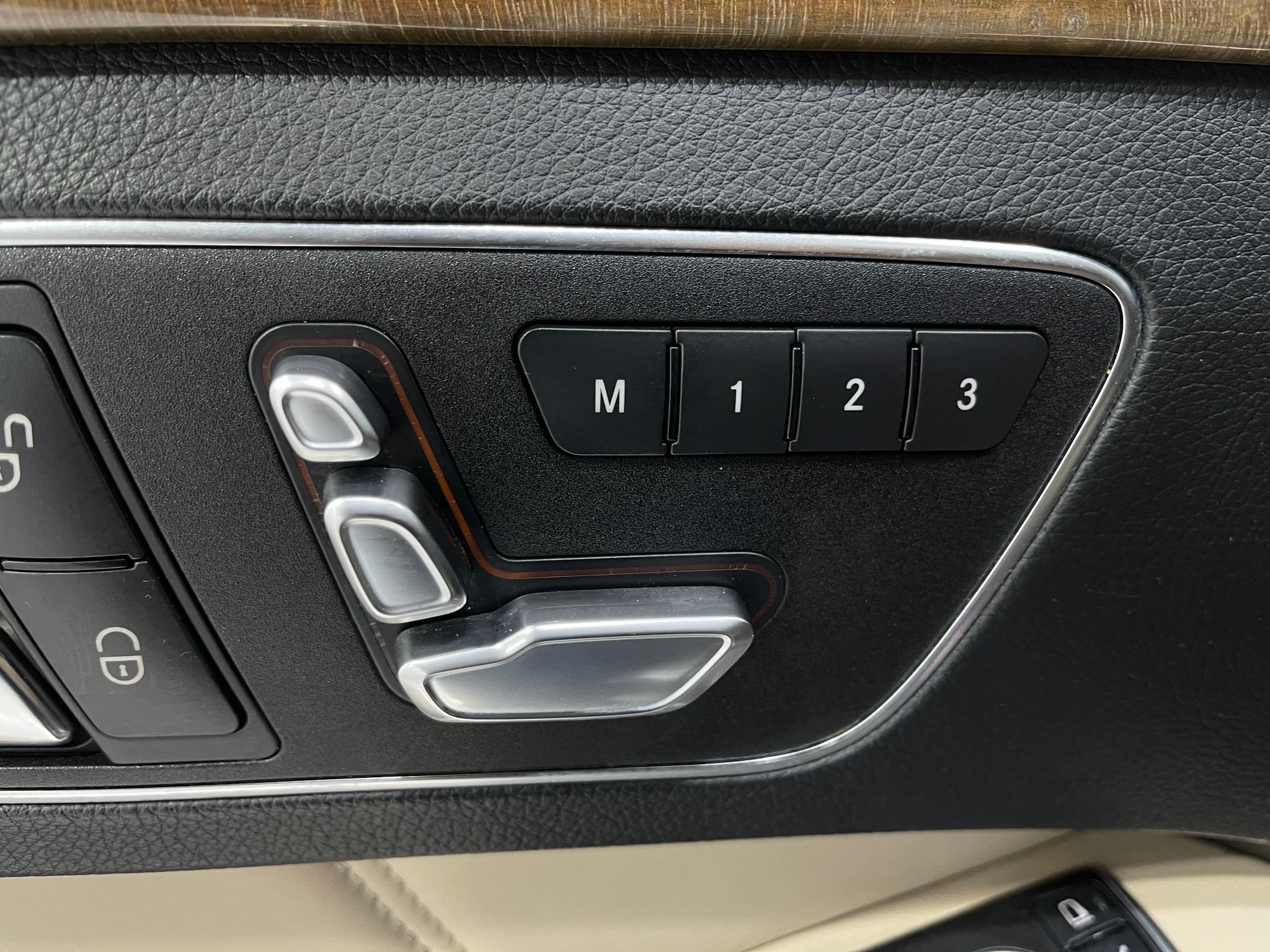 Used 2015 Mercedes-Benz E 63 AMG S-Model image 17