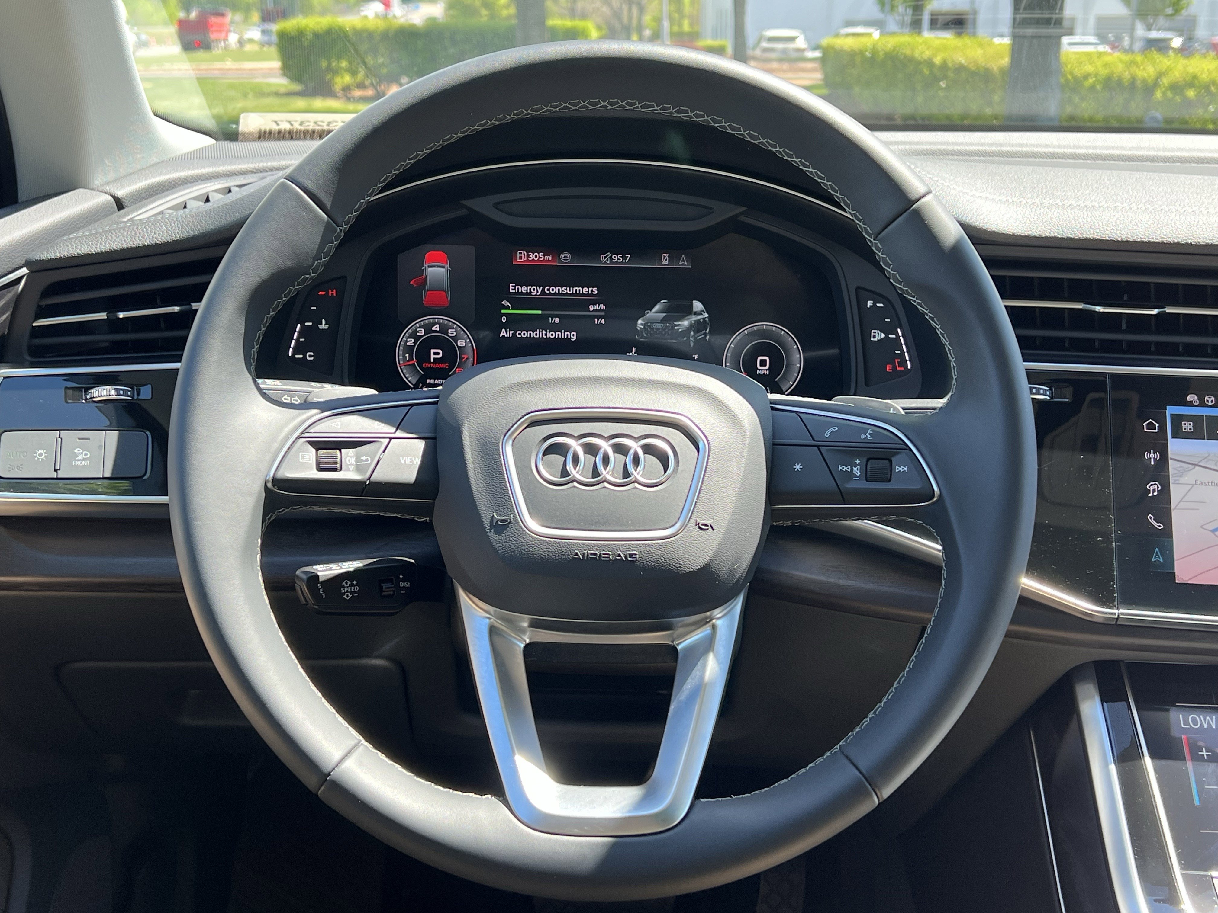 Used 2025 Audi Q7 3.0T Premium w/ Convenience Package image 18