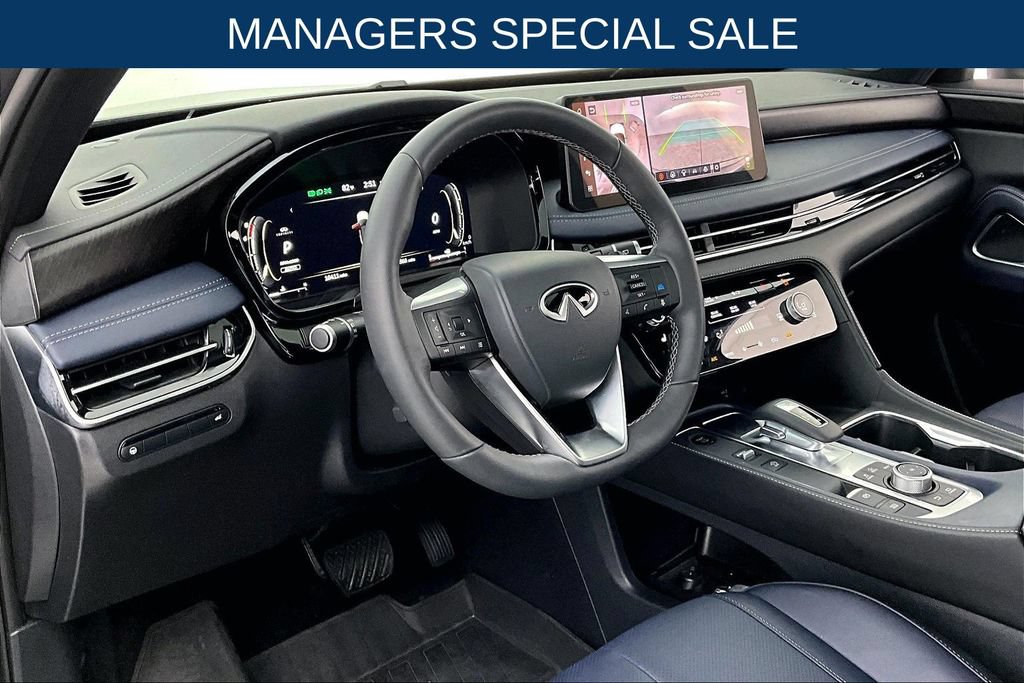 Certified 2026 INFINITI QX60 Sport w/ Dark Cargo Package AWD/4WD image 15